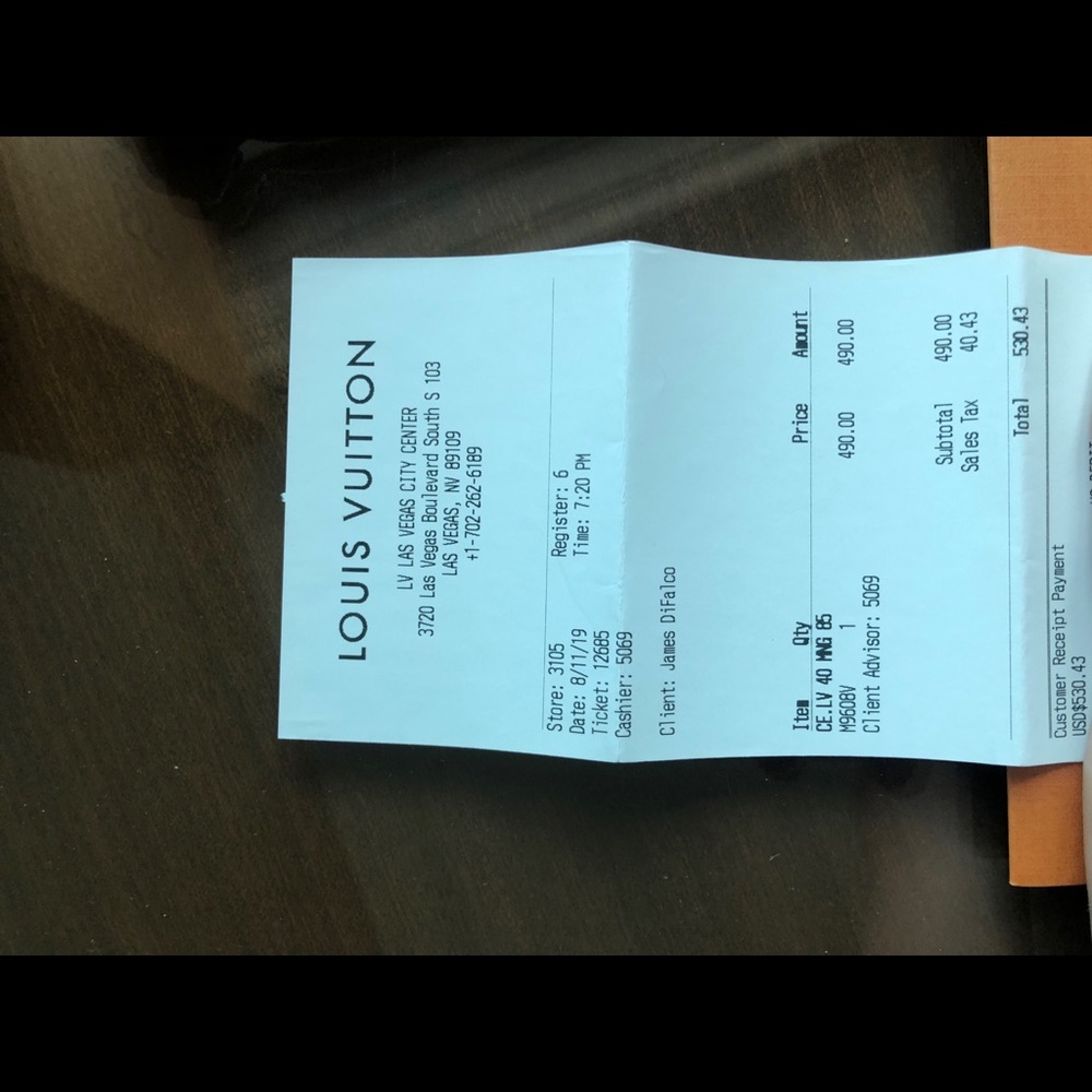 Louis Vuitton Belt - Picture 2 of 2